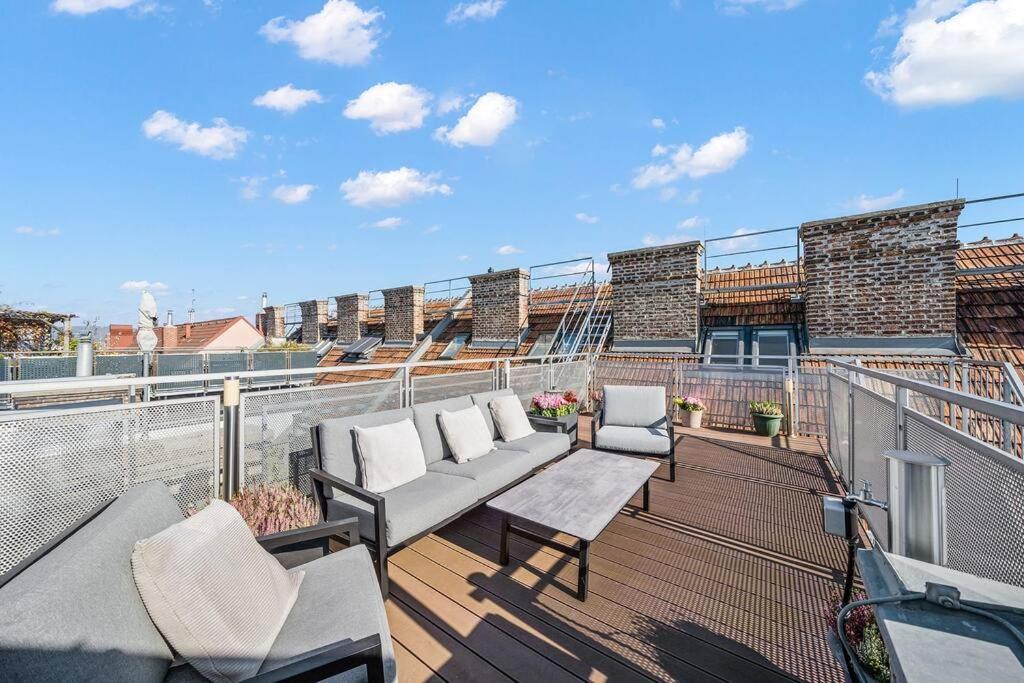 Apartment Designer Penthouse With Balcony Wien